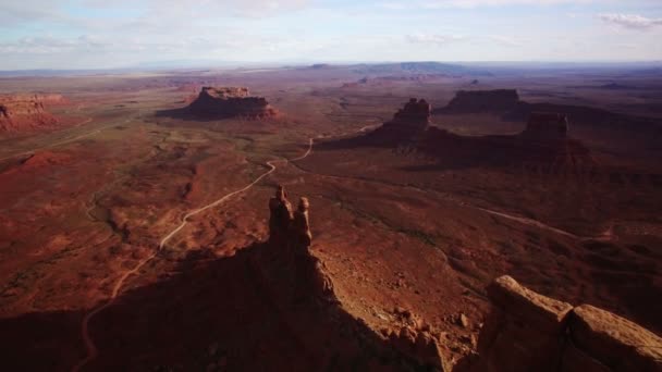 Tal Der Götter Bären Ohren Luftaufnahme Südwest Desert Canyon Usa — Stockvideo