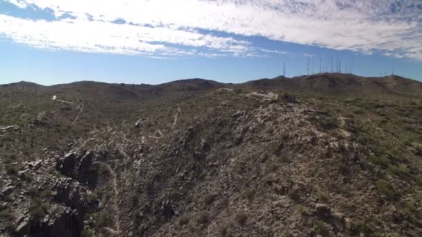 Phoenix Mountains Aerial Shot Saguaro Cactus Arizona Usa Forward Trails — Video Stock