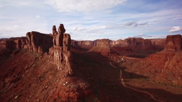 Valley Gods Bears Ears Aerial Shot Southwest Desert Canyon Usa — Stockvideo