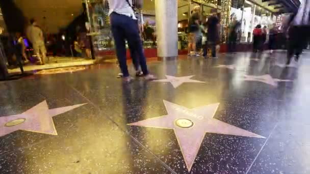 Hollywood Walk Fame Lasso Diurno Dei Turisti Piedi Pan California — Video Stock