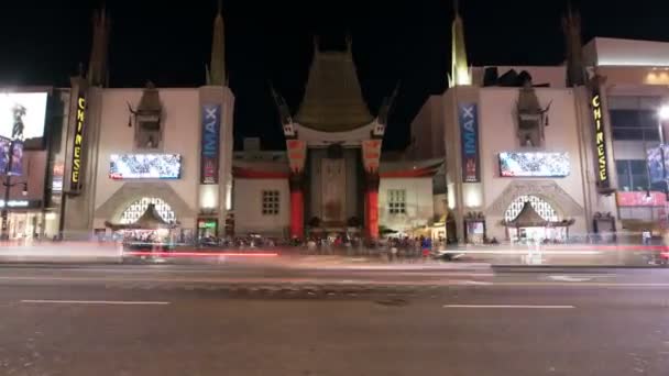 Hollywood Chinese Theater Traffic Passare Tempo Lapse Notte Zoom California — Video Stock