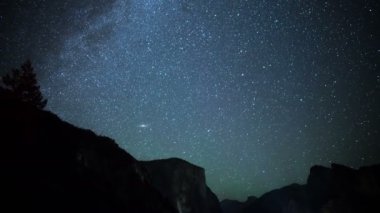 Yosemite Ulusal Parkı Samanyolu Galaksisi El Capitan Zaman Dönemi ABD