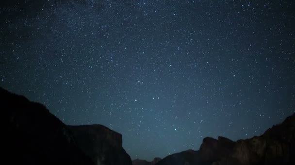 Yosemite National Park Vintergatan Galaxy Time Lapse Tunnel View Tilt — Stockvideo