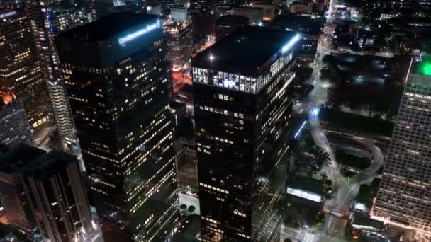 เวลาทางอากาศ Lapse Los Angeles Downtown Financial District การจราจรท Night Panr — วีดีโอสต็อก
