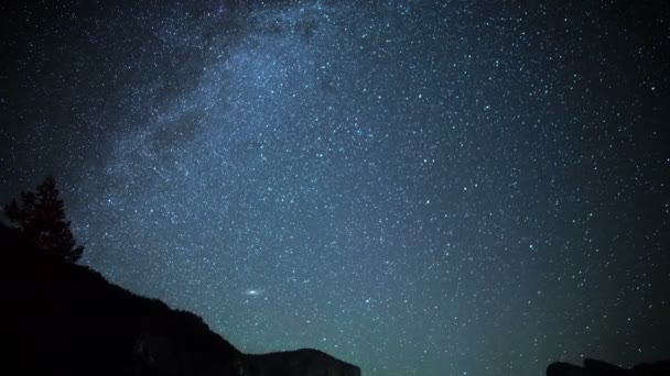 Yosemite National Park Milky Way Galaxy Capitan Time Lapse Sky — Vídeo de stock