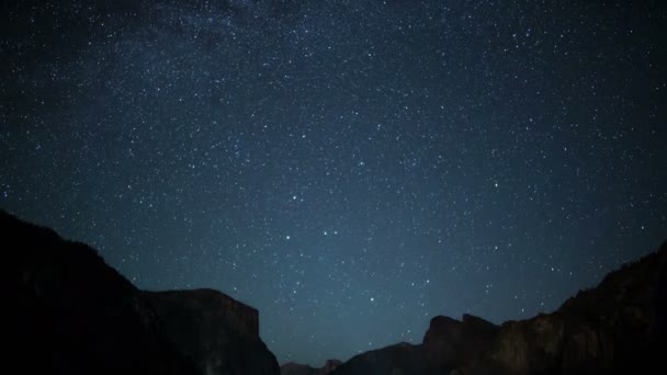 Yosemite Nationalpark Milchstraße Galaxie Zeitraffer Tunnel Ansicht Himmel Kalifornien Usa — Stockvideo