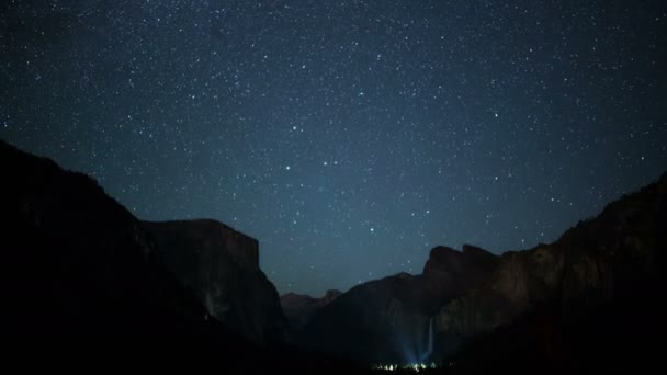 Yosemite National Park Milky Way Galaxy Time Lapse Tunnel View — Vídeos de Stock