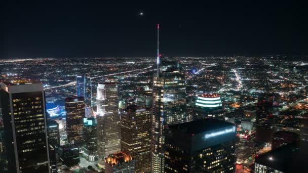 Aerial Time Lapse Los Angeles Downtown Financial District Rascacielos Noche — Vídeos de Stock