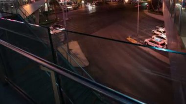 Las Vegas Bulvarı Harmon Bulvarı Çok Katmanlı Trafik Süreleri Sokaklar ve Yaya Köprüleri Sağa