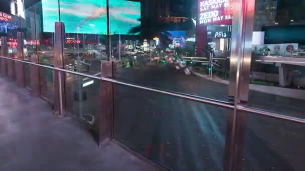 Las Vegas Strip Harmon Ave South Time Lapse Traffic Reflections — Stok Video