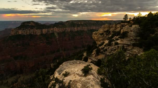 Grand Canyon North Rim Sunset Time Lapse Lodge Zoom — стокове відео