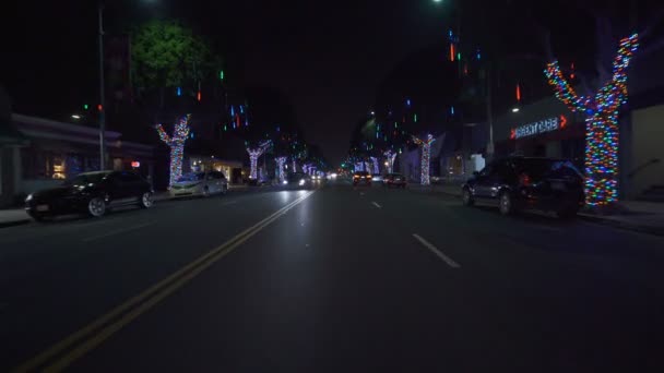 Рождественское Освещение Беверли Хиллз Вождение Шаблон Robertson Blvd Southbound — стоковое видео