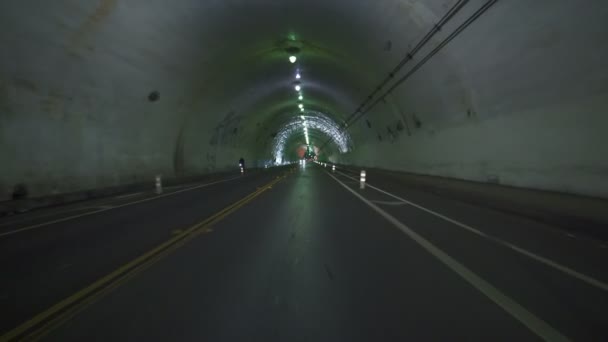 Los Angeles Şehir Merkezi Cadde Tünel Sürücü Şablonu Doğu Yolu — Stok video