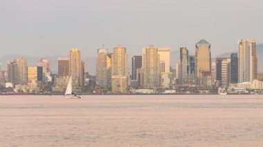 San Diego Günü 'nden Gece Zamanına Geçiş Gününe Skyline ve Ocean Pan Right California ABD