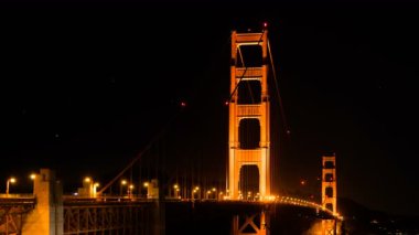 San Francisco Golden Gate Köprüsü Dark Sky Pan Sağ Kaliforniya ABD