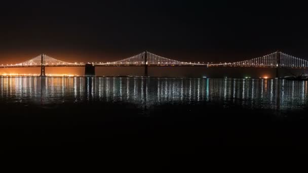 San Francisco Bay Bridge Reflected Ocean Time Lapse Tilt Kalifornien — Stockvideo