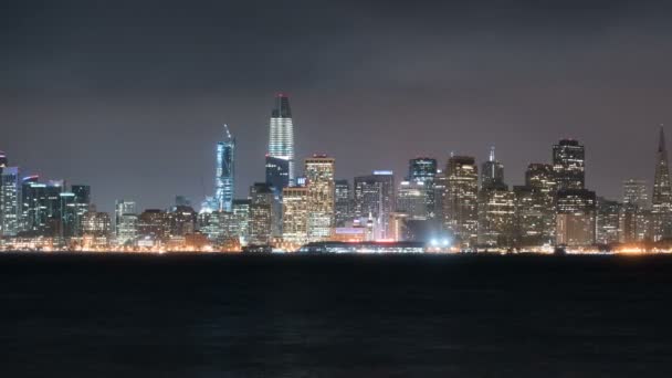 San Francisco Skyline Treasure Island Time Lapse Pan Right California — стокове відео