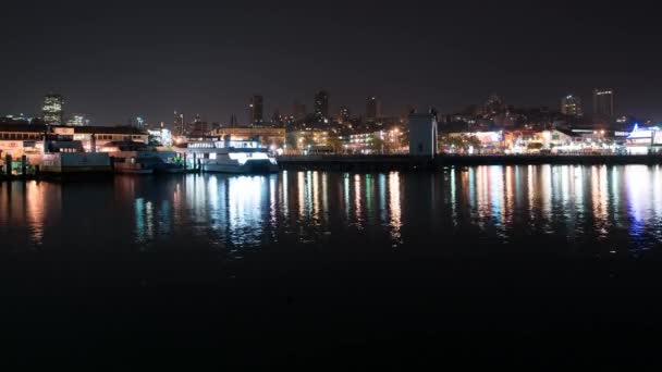 旧金山渔民码头的夜晚时间比加利福尼亚的美国晚 — 图库视频影像