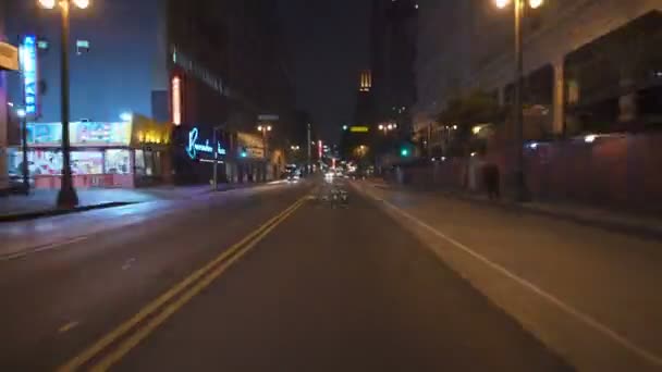 Hyperlapse Treibt Los Angeles Downtown Broadway Nachts Auf Die Grand — Stockvideo