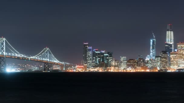 San Francisco Skyline Bay Bridge Treasure Island Time Lapse Pan — Vídeo de Stock