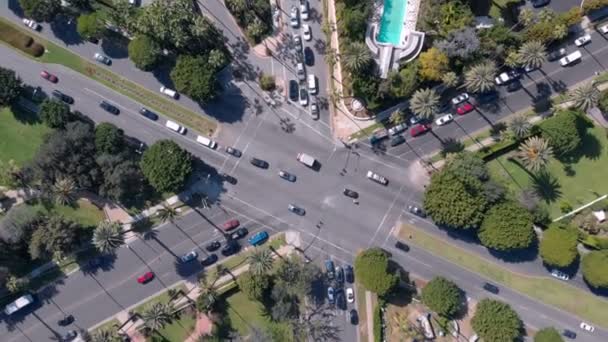 Tembakan Udara Dari Intersection Streets Crossing Elevate Left Spin — Stok Video