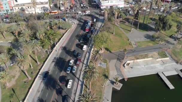 Los Angeles Aerial Tilt Downtown Macarthur Park Lake Wilshire Blvd — Wideo stockowe