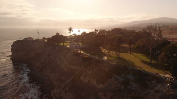 空中海岸サンペドロとプットフェルミン灯台 California Backward California Usa — ストック動画