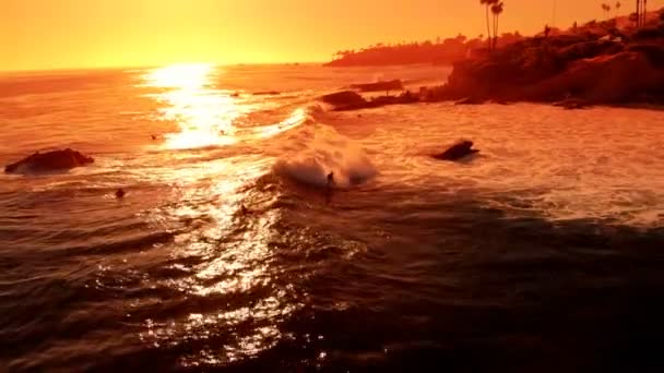 Aerial Shot Surfers Sunset Waves California Coastline Forward Fly — Stock Video