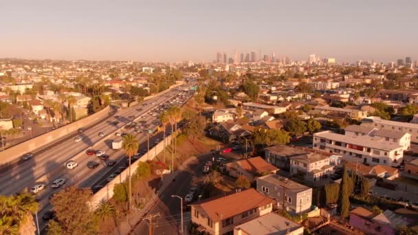 Luftaufnahme Von Los Angeles Und Hollywood Freeway Melrose Ave Sunset — Stockvideo