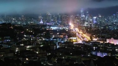 San Francisco Buena Vista ve Downtown Night Cityscape Time lapt Tilt Up California USA