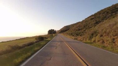 Big Sur Pasifik Sahil Otoyolu 5 Big Creek Köprüsü 'nden Cape San Martin 03 Arka Görüş Kaliforniya plakalı çoklu kameralı araç plakası