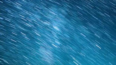 Samanyolu 'nun Yıldız Yolları Galaksisi 50 mm Güneybatı Gökyüzü' nde Sierra Nevada Dağları üzerinde Kaliforniya 'da Astrofotoğrafçılık Hızı