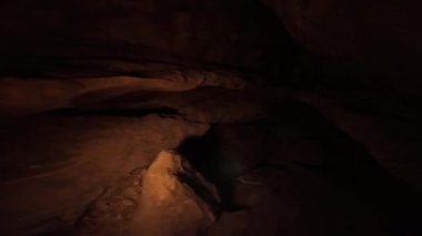 Sinekkuşu Tüneli Mağara Macerası - Aksiyon Kamerası Simi Valley California ABD