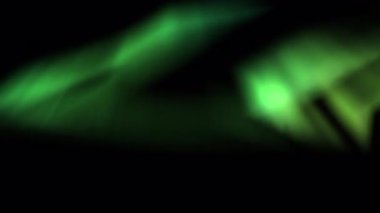 Aurora Göksel Işık Dansı Yeşil Döngü