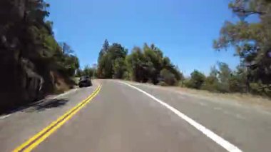 Kings Canyon 'un Hızlı Sürüşü Sahne Byway Batı Bölümü Doğuya giden 04 Front View California ABD