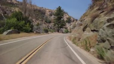 Kings Canyon Manzarası Doğu Bölümü 30 Doğu Yakası Çok Kameralı Önden Sürücü Plakası Sierra Nevada California Dağı ABD