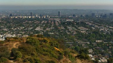 Orta Los Angeles ve Hollywood Hills Gündüz Saati Hızlandırılmış Kaliforniya ABD