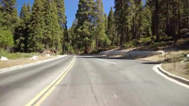 Kings Canyon Manzaralı Byway Batı Kısmı 21 Doğu Yakası Çok Kameralı Ön Görüş Büyük Engelli Girişi Kaliforniya 'daki Sierra Nevada Dağı