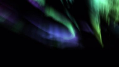 Aurora Senfonisi Canlandırılmış Kuzey Işıkları Yeşil ve Mor