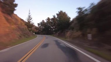 Big Sur Pasifik Sahil Otoyolu Güney 6 Cape San Martin 'den Ragged Point 05 Front View Çok Kameralı California plakalı ABD