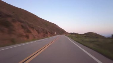 Big Sur Pasifik Sahil Otoyolu 6 Cape San Martin 'den Ragged Point 07 Front View Çok Kameralı California plakalı ABD' ye