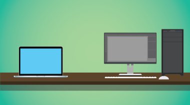 PC vs defter ile yeşil arka plan masaya karşılaştırın