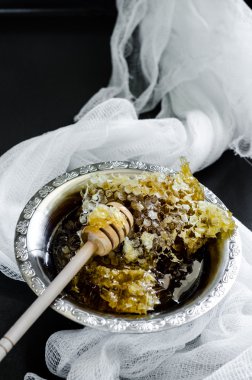 vintage bir kapta petek