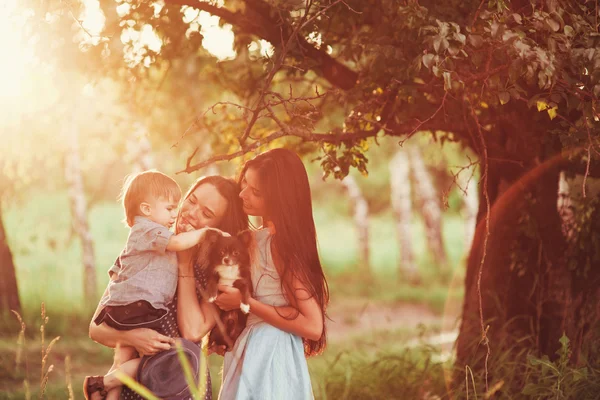 Beautiful Happy Family Resting Nature Two Women Mom Aunt Play — Stock Photo, Image
