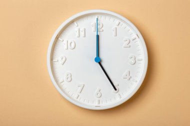 Mavi ikinci el beyaz duvar saati