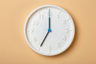 Mavi ikinci el beyaz duvar saati