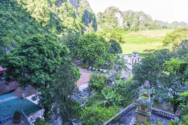 Ninh Binh Vietnam Dağların Arasındaki Güzel Pirinç Tarlaları Dağın Tepesinden — Stok fotoğraf