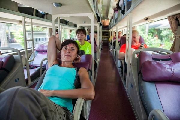 Bus Transportation People Asia Sleeping Bus Tourists Interior Sleeper Bus — Stock Photo, Image