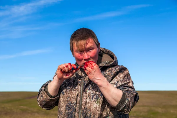 Estremo Nord Yamal Preparazione Della Carne Cervo Allevatore Renne Maschio — Foto Stock