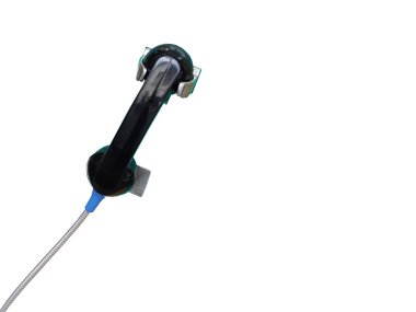 Siyah renk telefon üzerinde beyaz izole.